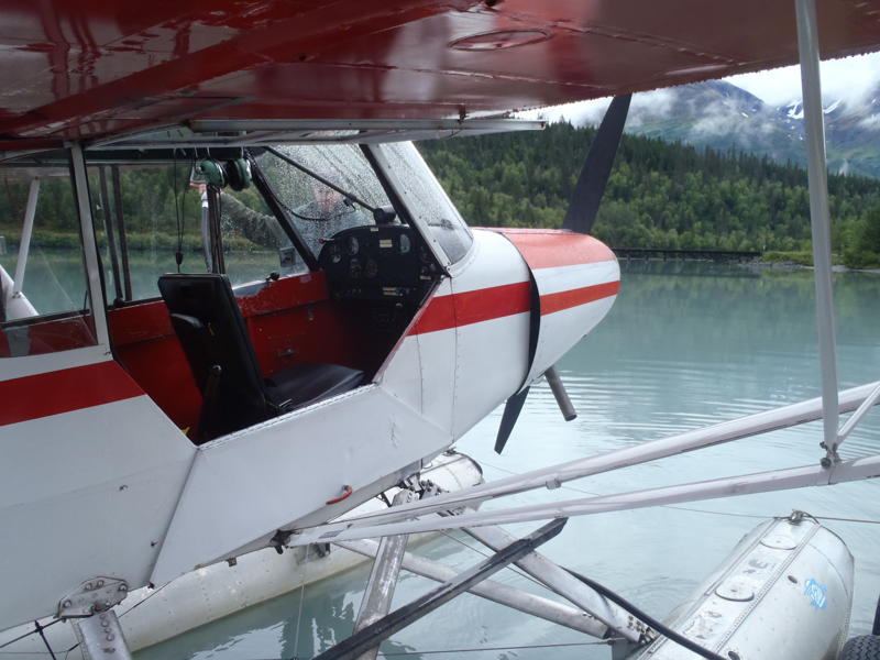 learning to fly a floatplane in Alaska - Adventure 52
