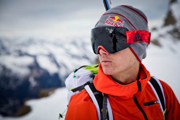 Beschrijving Ondenkbaar blad New lightweight ski goggles from adidas – Adventure 52